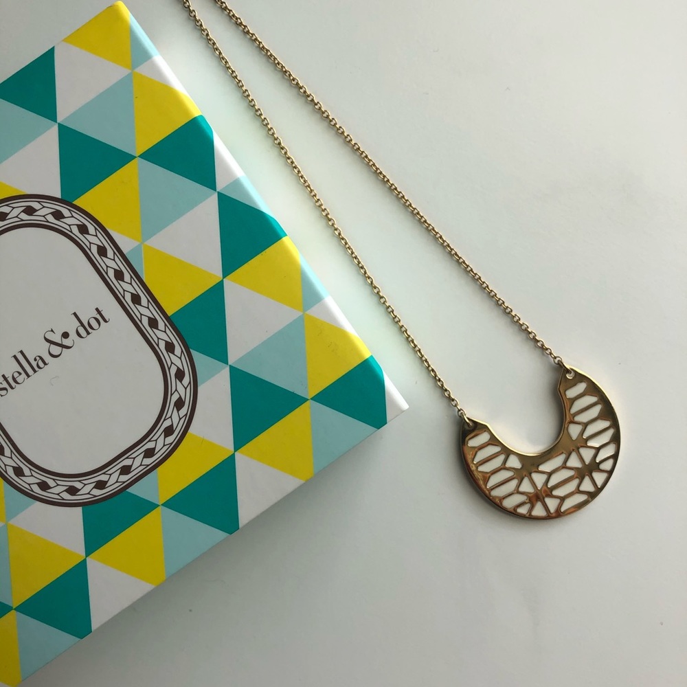 3/$25 Stella & Dot Reversible Breezeblock Necklace